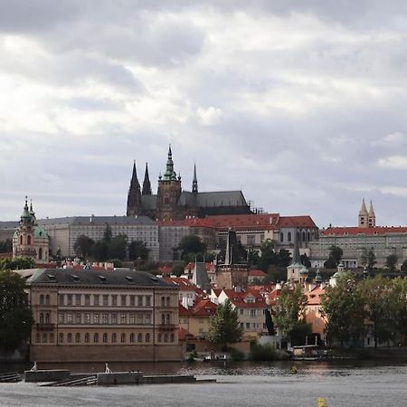 Modern Apartment In The Center Of Prague Luaran gambar